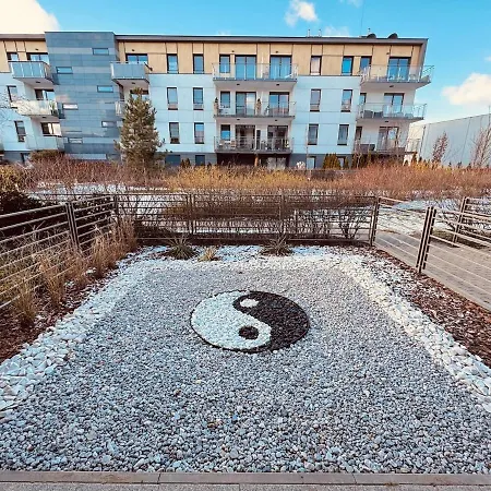 Impact Cozy Flat With Zen Gardenact Апартаменты *