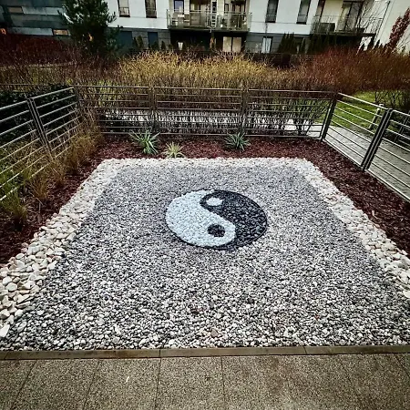 شقة Impact Cozy Flat With Zen Gardenact وارسو